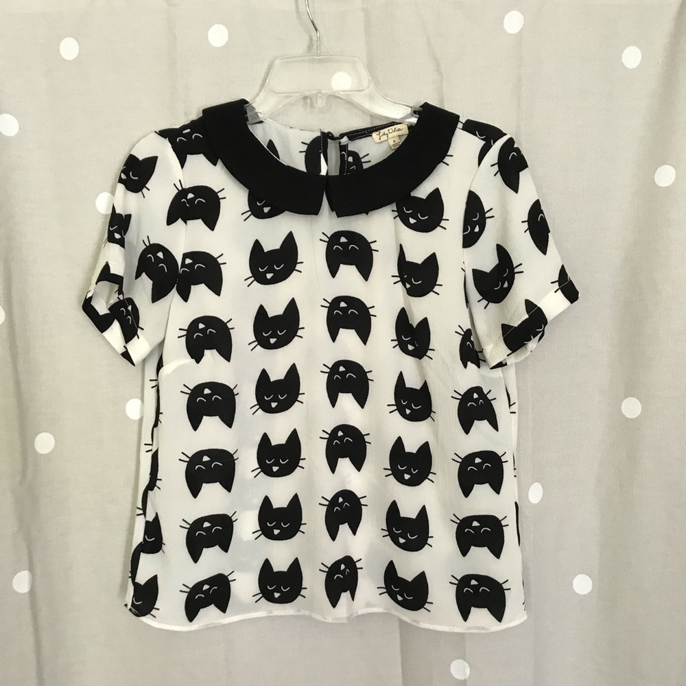Kitty Peter Pan Collar Top - small